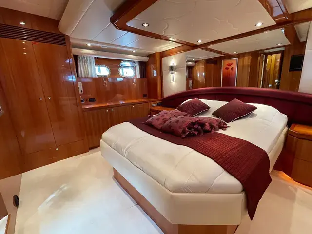 Elegance Yachts G64