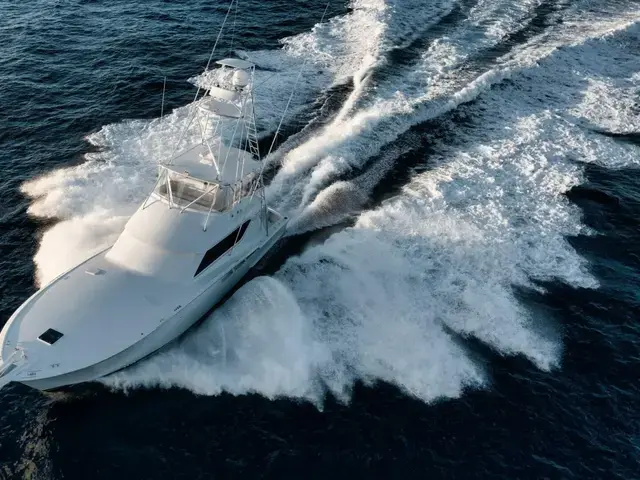 Hatteras 60 Convertible