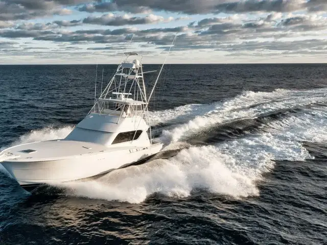 Hatteras 60 Convertible