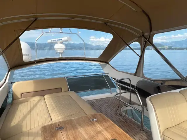 Princess 42 Flybridge