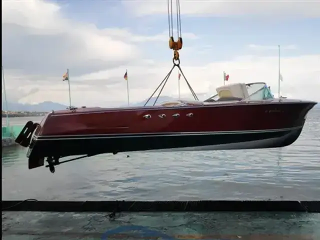 Riva Tritone