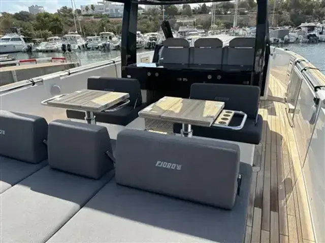 Fjord 42 Open