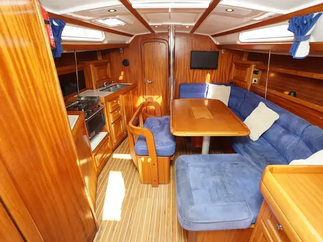 Dufour 38 Classic (3 Cabin)