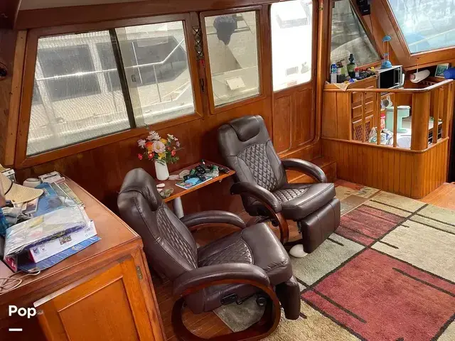 Trader 43 Double Cabin