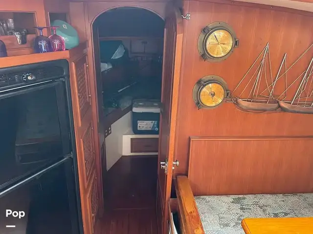 Trader 43 Double Cabin