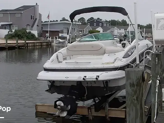 Crownline 260 EX