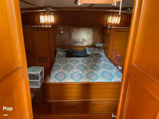 Trader 43 Double Cabin