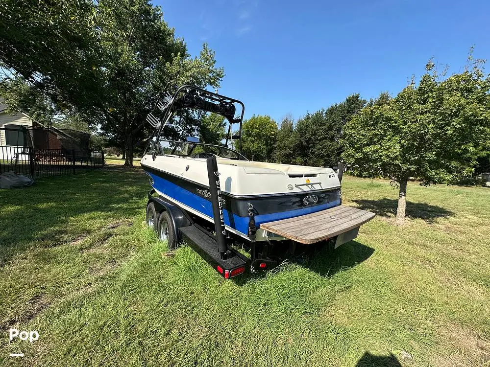 2004 Malibu wakesetter xti