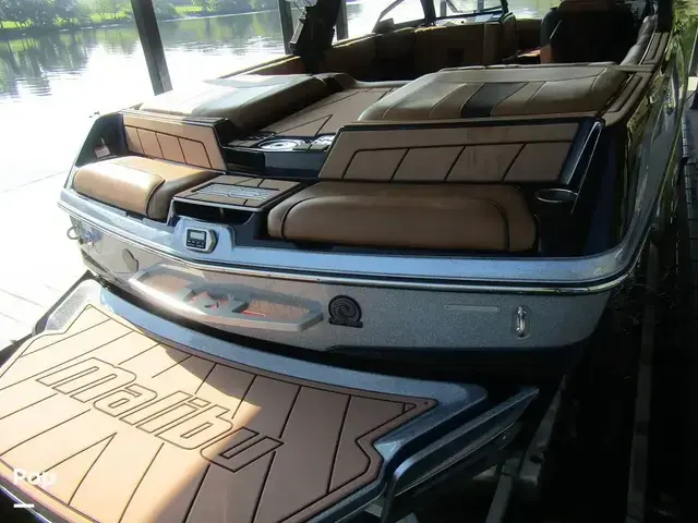 Malibu Wakesetter 23 LSV