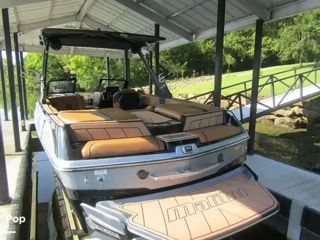 Malibu Wakesetter 23 LSV