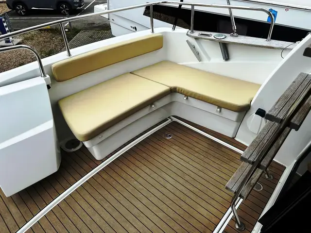 Beneteau Antares 30