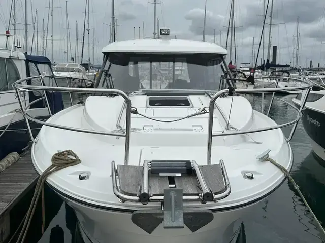 Jeanneau Merry Fisher 895