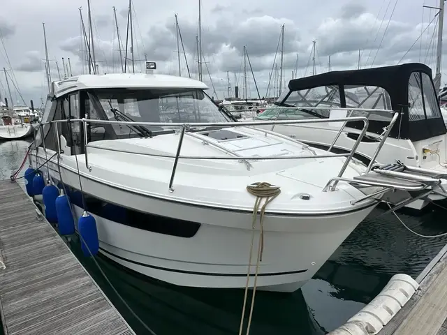 Jeanneau Merry Fisher 895