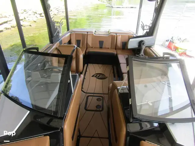 Malibu Wakesetter 23 LSV