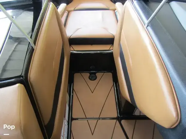 Malibu Wakesetter 23 LSV