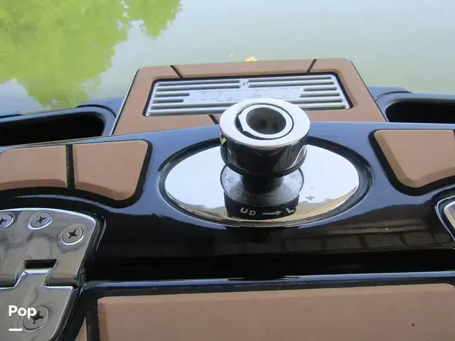 Malibu Wakesetter 23 LSV