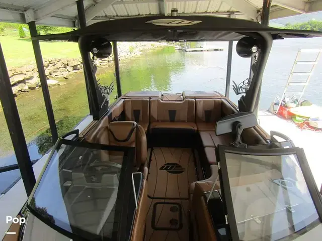 Malibu Wakesetter 23 LSV