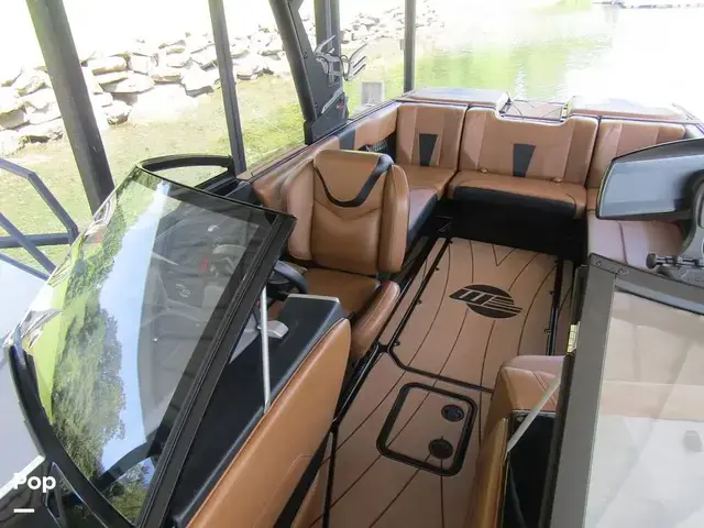 Malibu Wakesetter 23 LSV