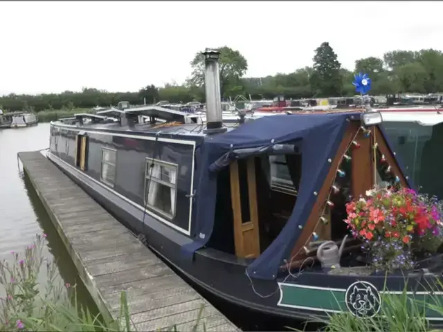 Aqualine Boats 60' Narrowboat