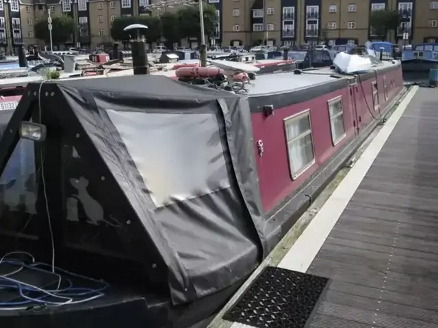 Colecraft Narrowboat