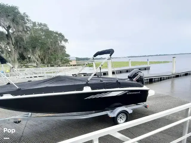 Bayliner E18