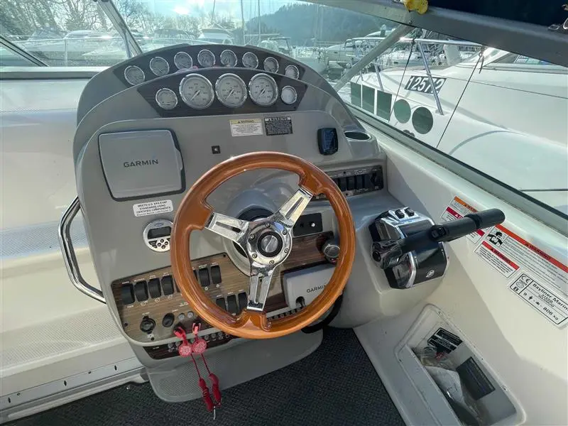 2012 Bayliner 315 cruiser