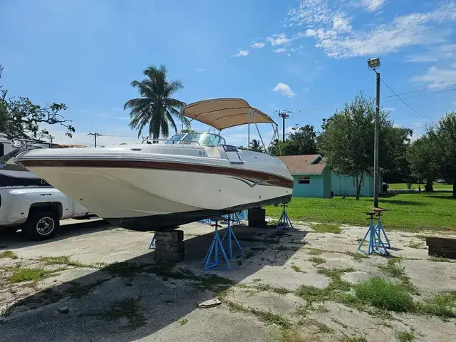 Hurricane 26 Sundeck