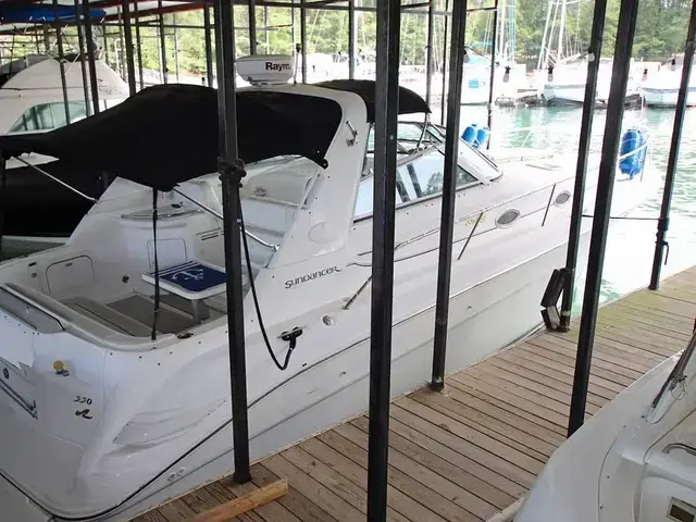 Sea Ray 330 Sundancer