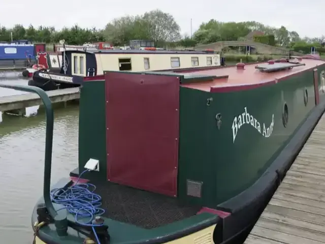 Brayzel Narrowboat