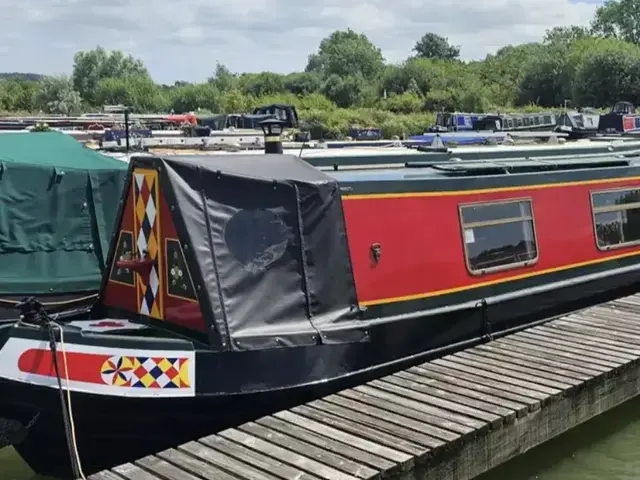 Colecraft Narrowboat