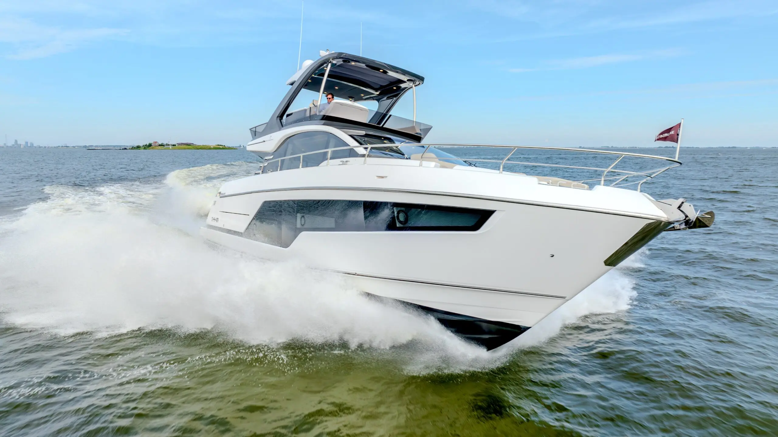 2024 Fairline squadron 58