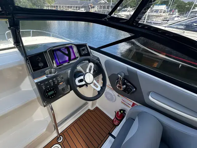 Bayliner Vr6