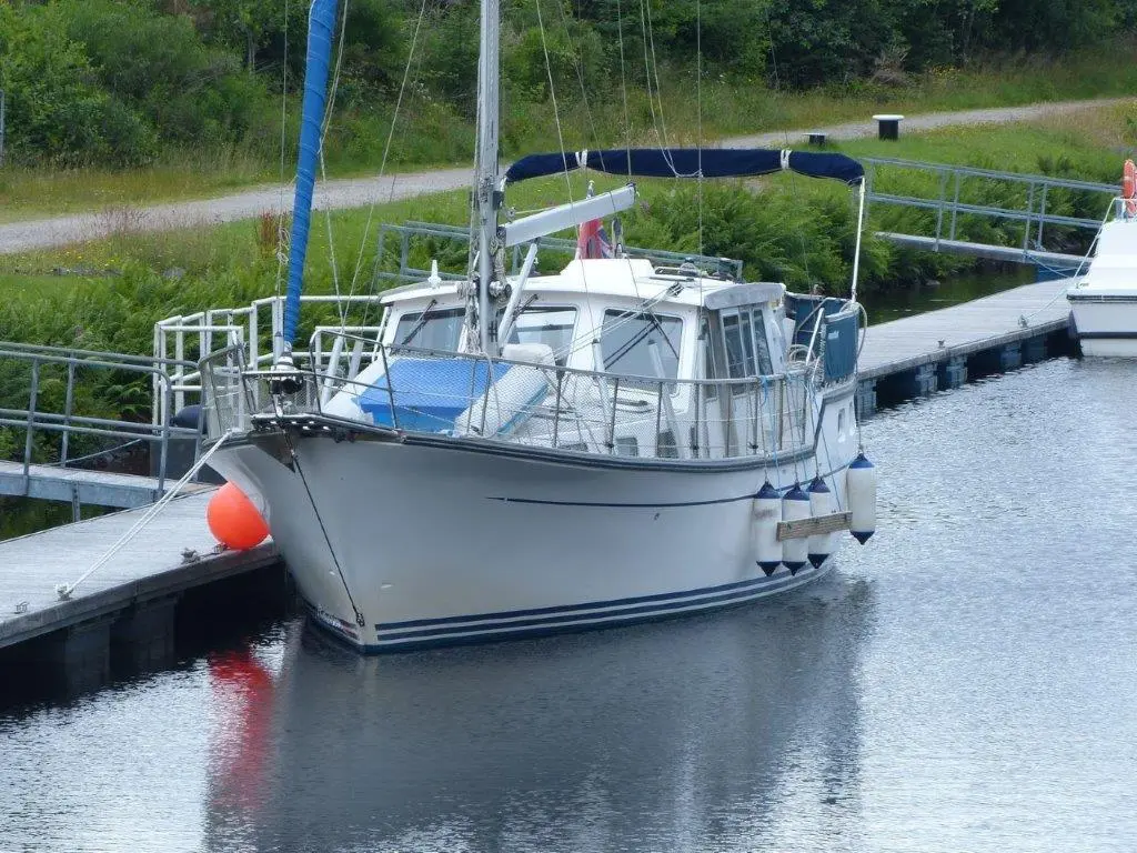 2002 Nauticat 44 pilothouse