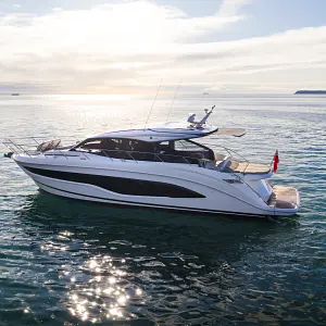 2022 Princess V55