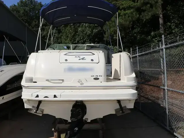 Sea Ray 245 Weekender