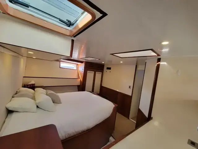 OCEAN VOYAGER 70