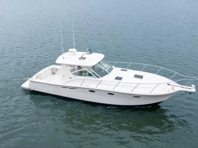 Tiara 3500 Open