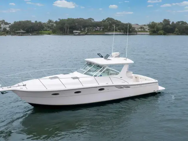 Tiara 3500 Open