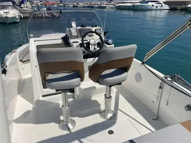 Beneteau Flyer 6 Sundeck