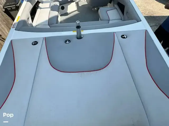 Centurion Boats Air-Warrior Elite C4