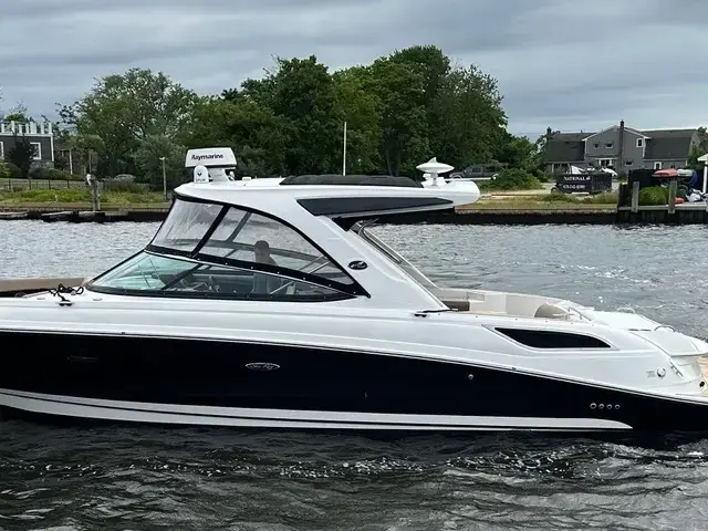 Sea Ray 350SLX