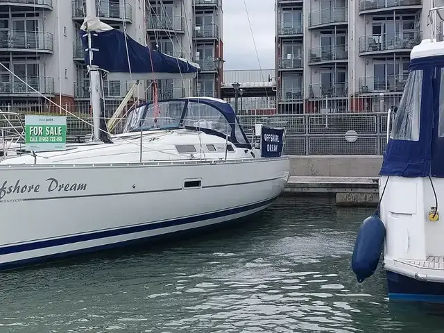 Beneteau Oceanis Clipper 323