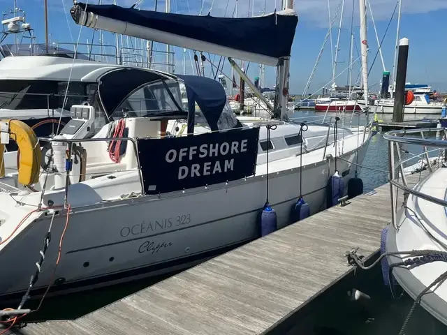 Beneteau Oceanis Clipper 323