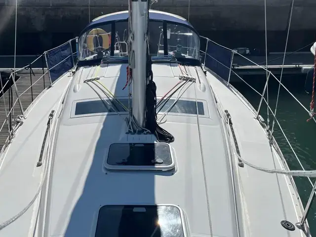 Beneteau Oceanis Clipper 323