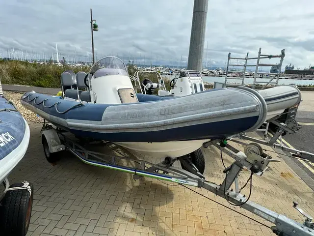 Ribcraft 585