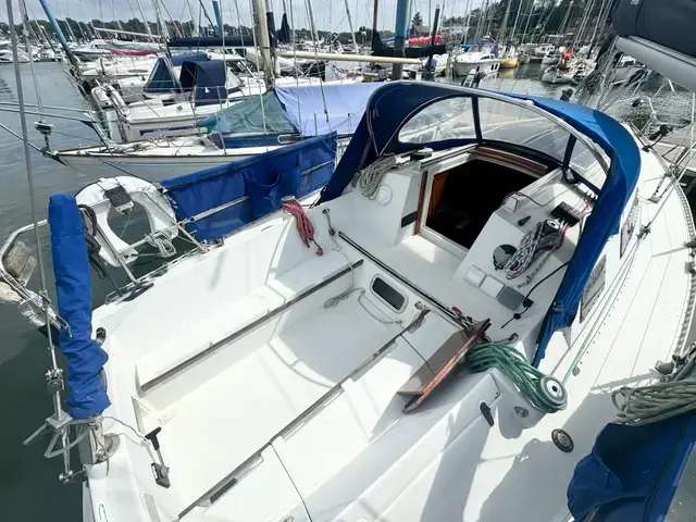 Beneteau First 29