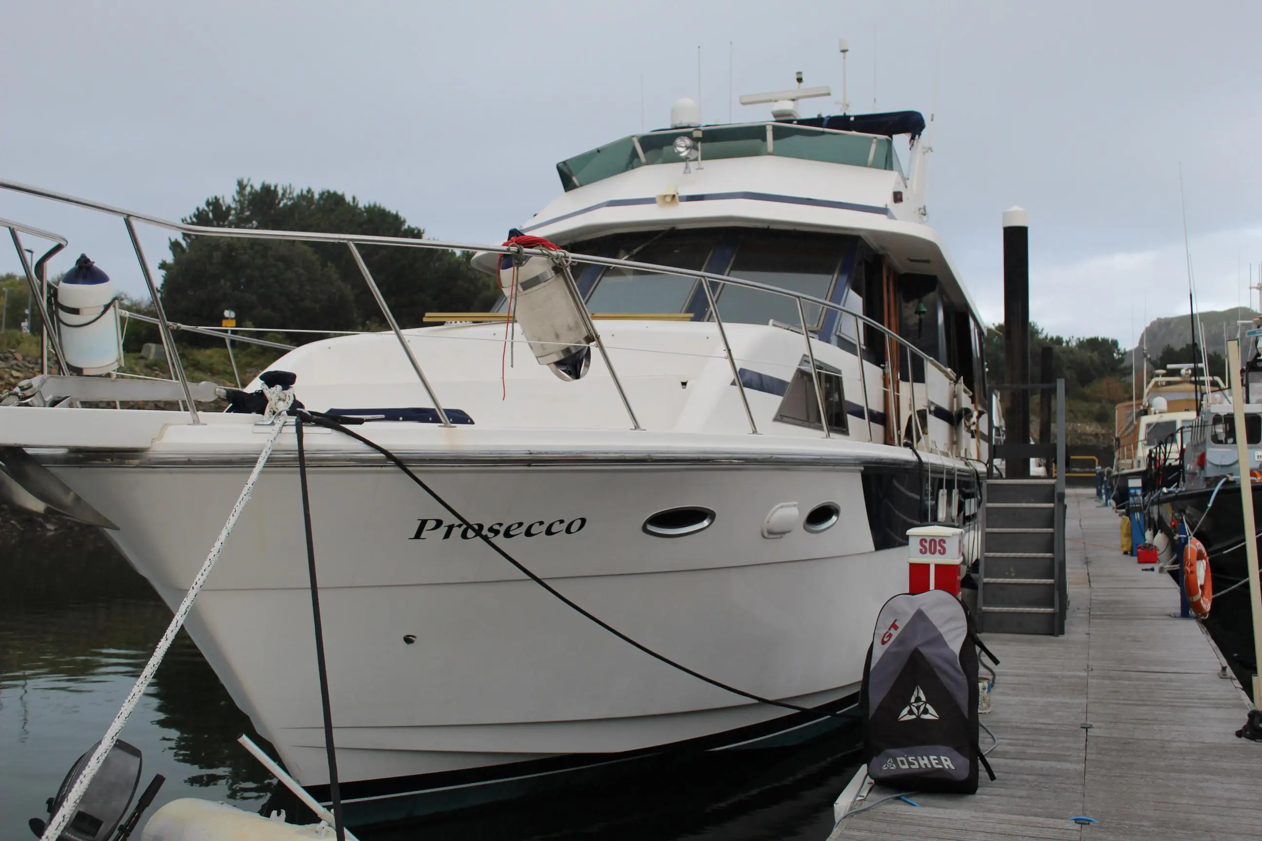 1989 Hershine 53 extended deckhouse motor yacht