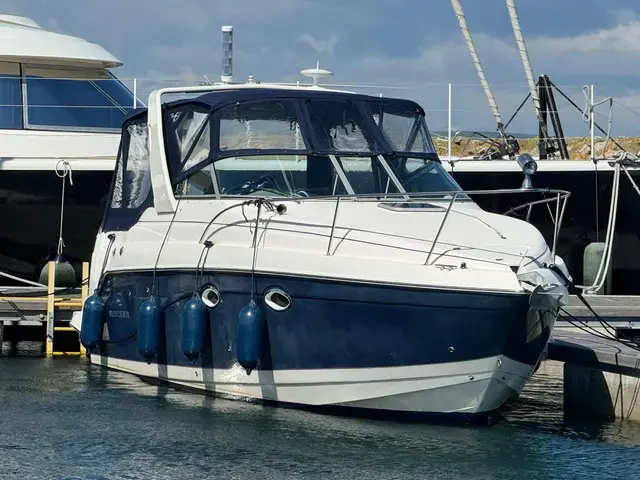 Rinker 270 Fiesta Vee