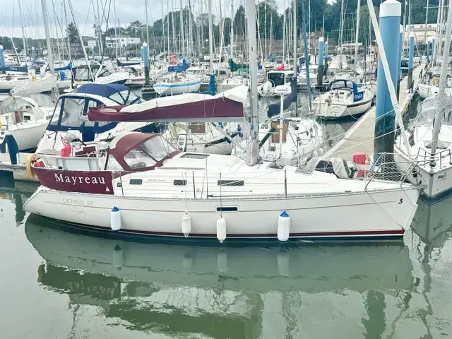 Beneteau Oceanis 311 Clipper