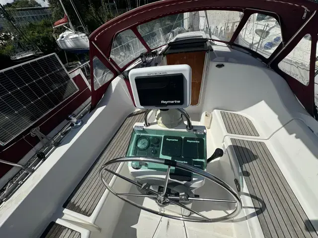 Beneteau Oceanis 311 Clipper